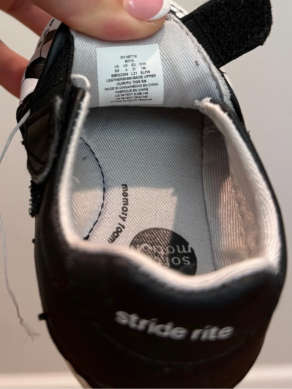 Stride Rite Toddler Soccer Shoes - size 5
